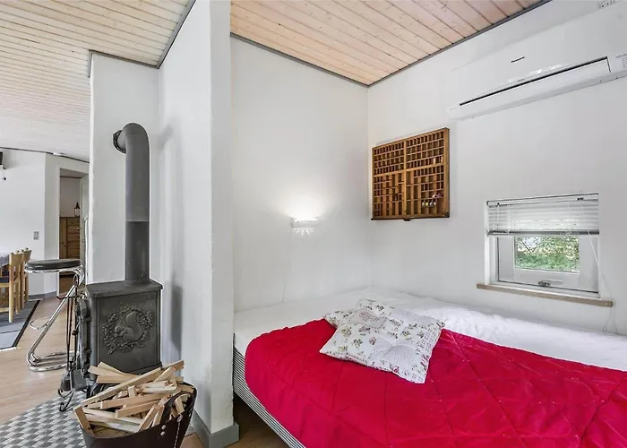 C11201-hemmet-raevekrogen-54 Tatil Evi